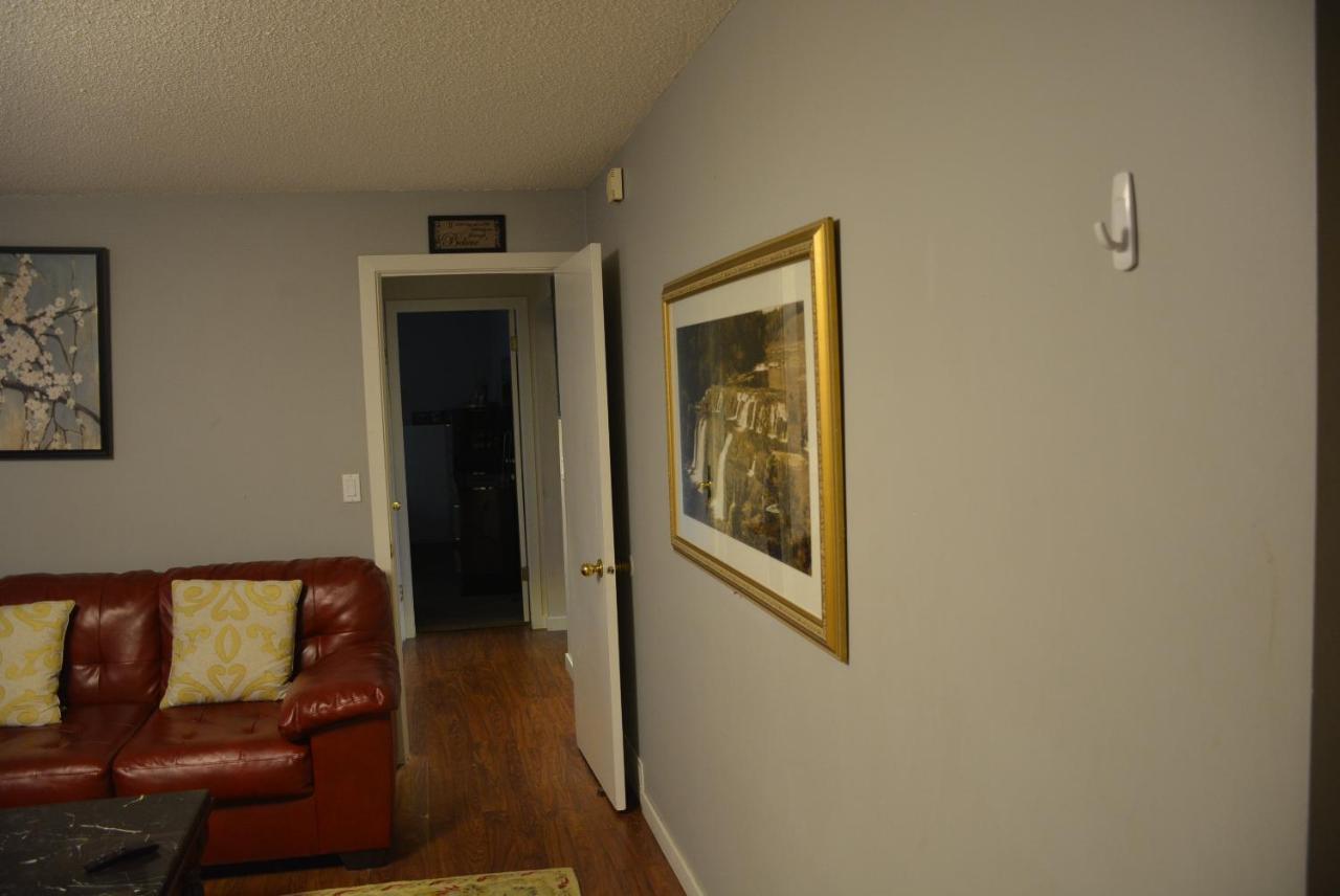 Aasra Home Kelowna Luaran gambar
