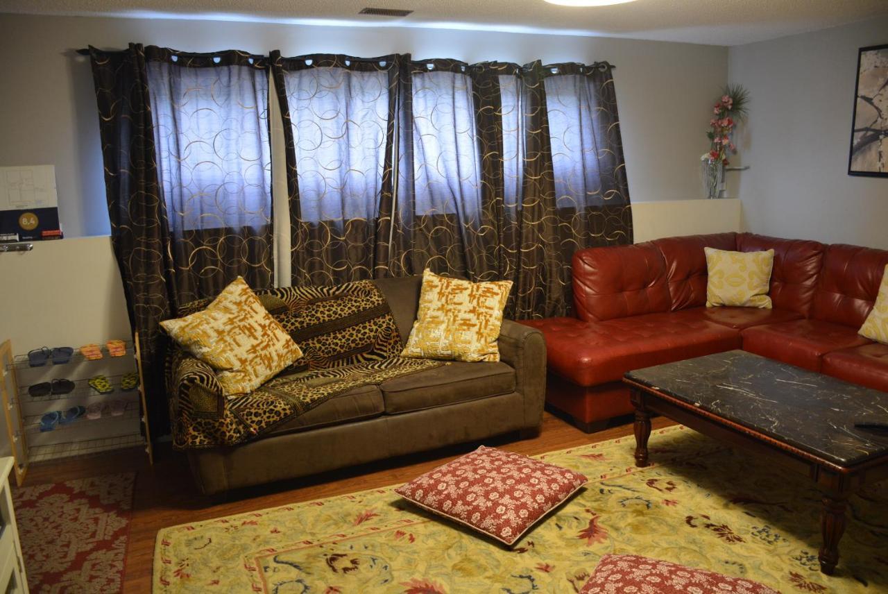 Aasra Home Kelowna Luaran gambar