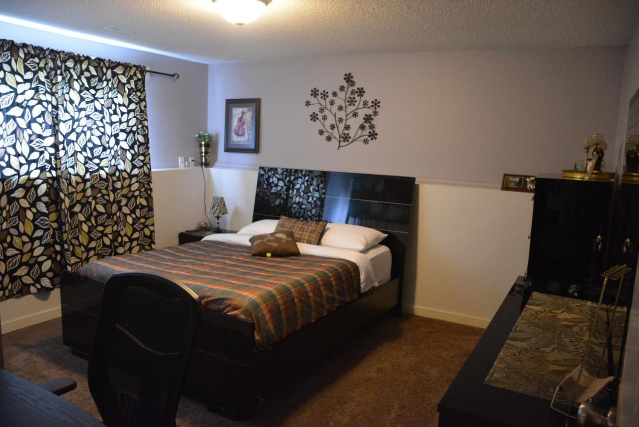 Aasra Home Kelowna Luaran gambar