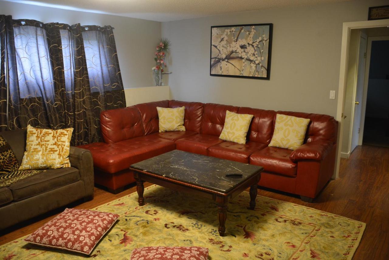 Aasra Home Kelowna Luaran gambar